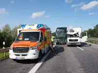 A1, BAB 1, Neustadt, Unfall, Lkw-Unfall, Crash, Lebensgefahr