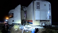 Unfall, LKW, Lübeck, Diesel, Tank, Leck, Sperrung, Feuerwehr, A1, Moisling, Abfahrt