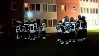 Feuer, Bargteheide, Brandstiftung, Notunterkunft, Stadt, städtisch, Tür, Treppenhaus, verraucht, Evakuierung, SEG, LNA