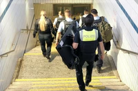 Bad Oldesloe, Regionalexpress, Bewaffneter im Zug, Bundespolizei, Lebensgefahr, Hamburg, Lübeck, Polizeieinsatz, Zugverkehr gestoppt