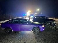 B404, Unfall, eingeklemmte Person, Feuerwehr, Kuddewörde, Kasseeburg, Alkohol
