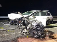 B404, Unfall, eingeklemmte Person, Feuerwehr, Kuddewörde, Kasseeburg, Alkohol