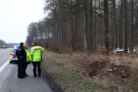 A1, Unfall, Überschlag, Baum, schwer beschädigt, Verletzt
