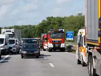 A1, BAB 1, Neustadt, Unfall, Lkw-Unfall, Crash, Lebensgefahr